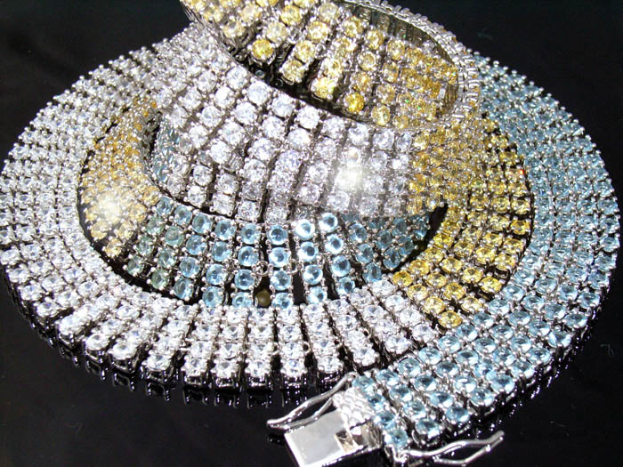 SVハイクラス　３カラーBLING４連テニスチェーン