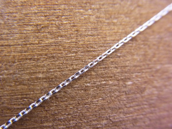 画像2: 18k ホワイトゴールド　 カット　アズキ　チェーン　 0.7mm幅　40ｃｍ(アジャスター管で37cm使用可） (2)