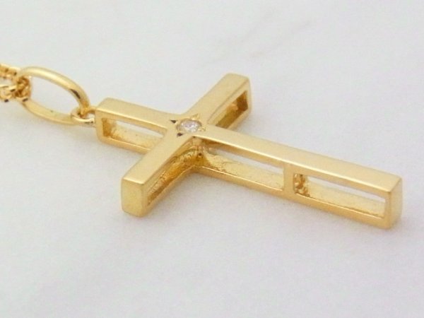 画像2: K18 イエローゴールド ダイヤモンド0.01ct クロス ペンダント 18金 18k ネックレス デザイン (2)