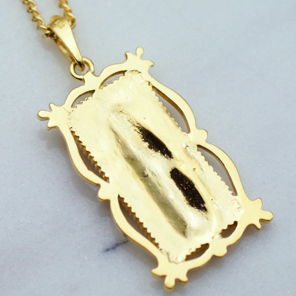 画像3: K18 イエローゴールド デザイン マリア スクエア メダイ ペンダントチェーンセット 18金 ネックレス※チェーン長さ40cm.45cm.50cmからお選び頂けます (3)