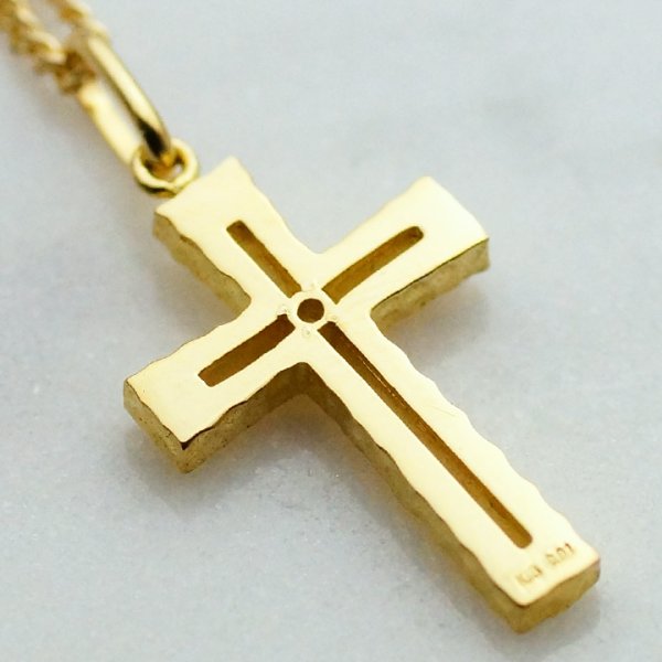 画像2: K18 イエローゴールド メンズ ダイヤモンド0.01ct クロス テクスチャー加工 ネックレスペンダントチェーンセット 18金 ネックレス※チェーン長さ40cm.45cm.50cmからお選び頂けます (2)