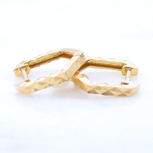 画像3: K18 イエローゴールド メンズ ダイヤモンドカット スクエア 中折れ フープ ピアス※1個販売(片耳) (3)