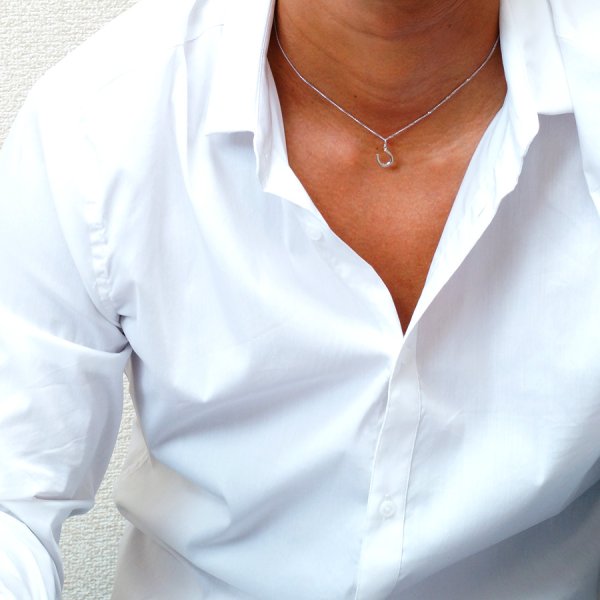 画像4: K18 ホワイトゴールド メンズ ホースシュー ペンダントチェーンセット 18金 ネックレス※チェーン長さ40cm.45cm.50cmからお選び頂けます (4)