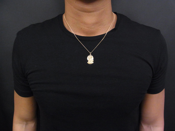 10k イエローゴールド マリア ペンダント18金 ネックレスペンダントチェーンセット 18金 ネックレス チェーン長さ40cm 45cm 50cmからお選び頂けます Valuable